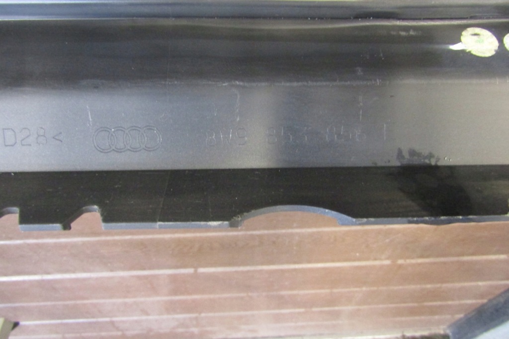 фото №11, Молдинг порог правая audi a4 allroad 8w9 kombi b9 15-19