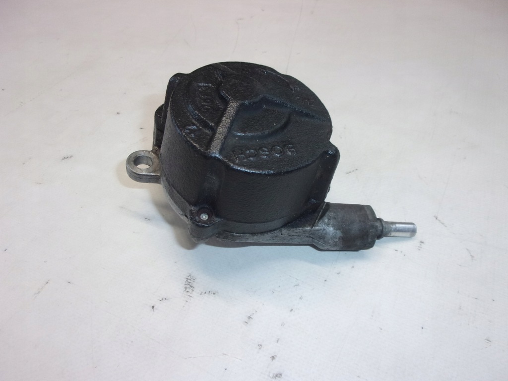 фото №1, Насос вакуум bosch citroen c5 i 2.0hdi