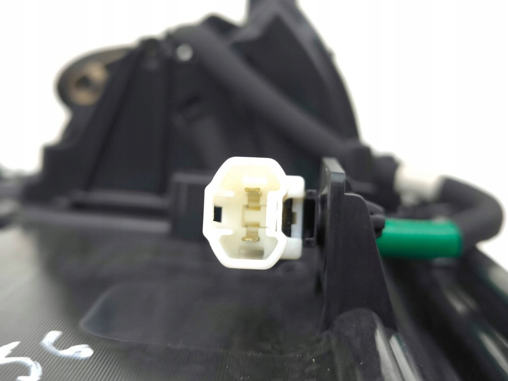 Lexus ux 2020 разъём 12v перед 5881376030 Киев