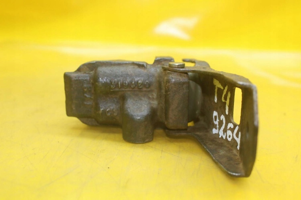 Корректор усилитель торможения vw transporter t4 2.0 b 8v multivan 701612503a Цена