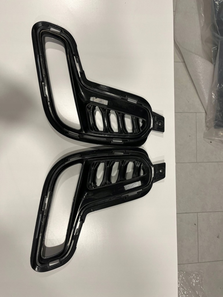 фото №4, Dodge durango 2021 решётка противотуманной фары