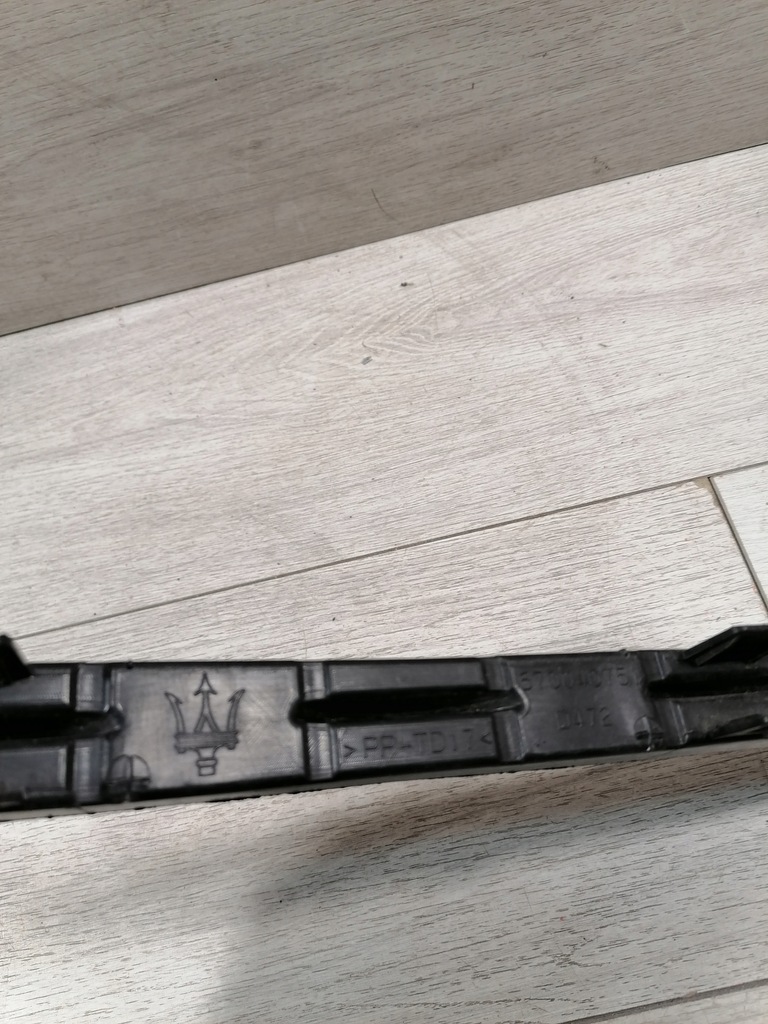 фото №13, Levante молдинг бампер перед 670040751