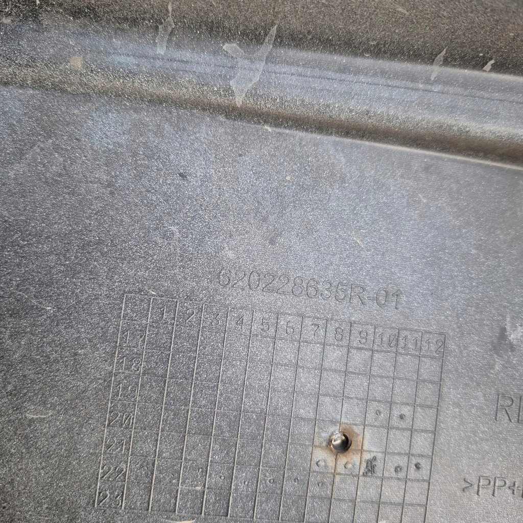 фото №10, Dacia spring 21- бампер перед передний накладка 620228635r