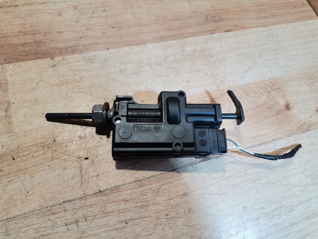 фото №1, Привід кришка заливної пального renault laguna iii