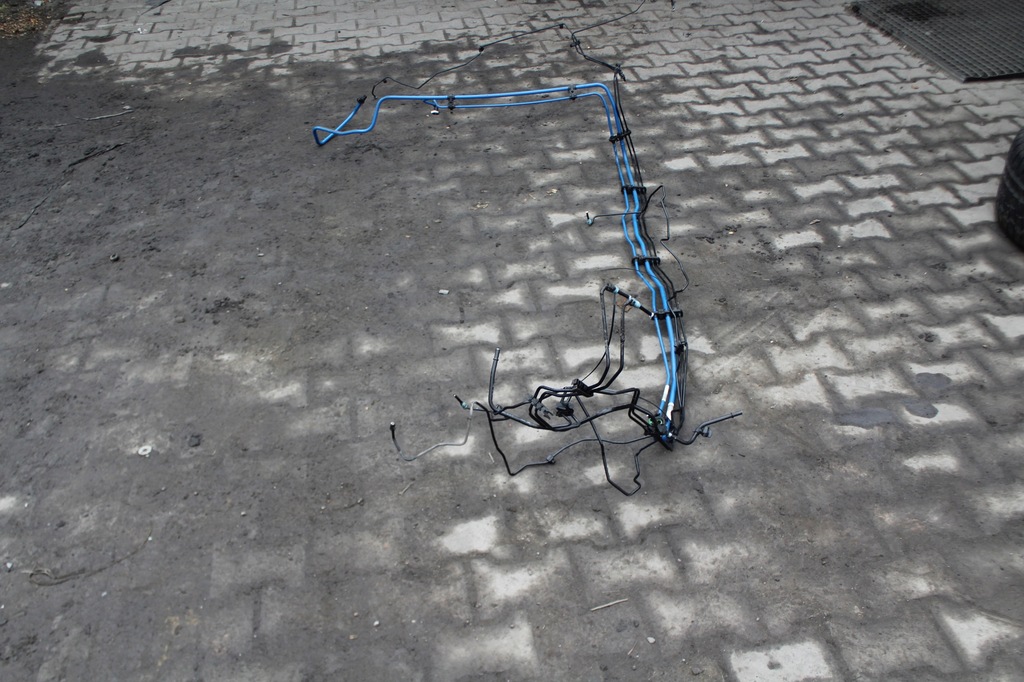 фото №1, Bmw 2 f23 дроти гальмівні