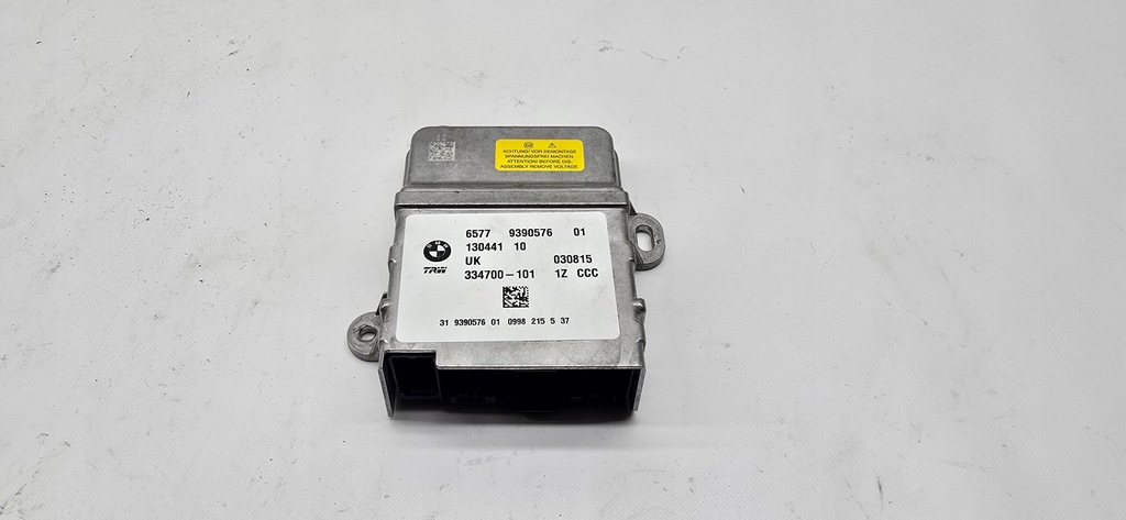 фото №1, Bmw f45 f46 модуль датчик подушка безопасности 9390576