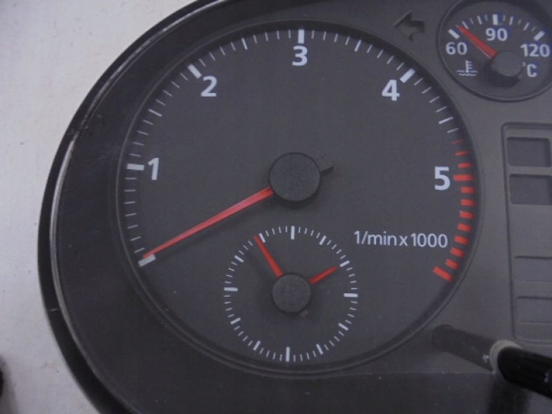 фото №5, Audi a3 8l счетчик приборы 1.9tdi 8l0919860