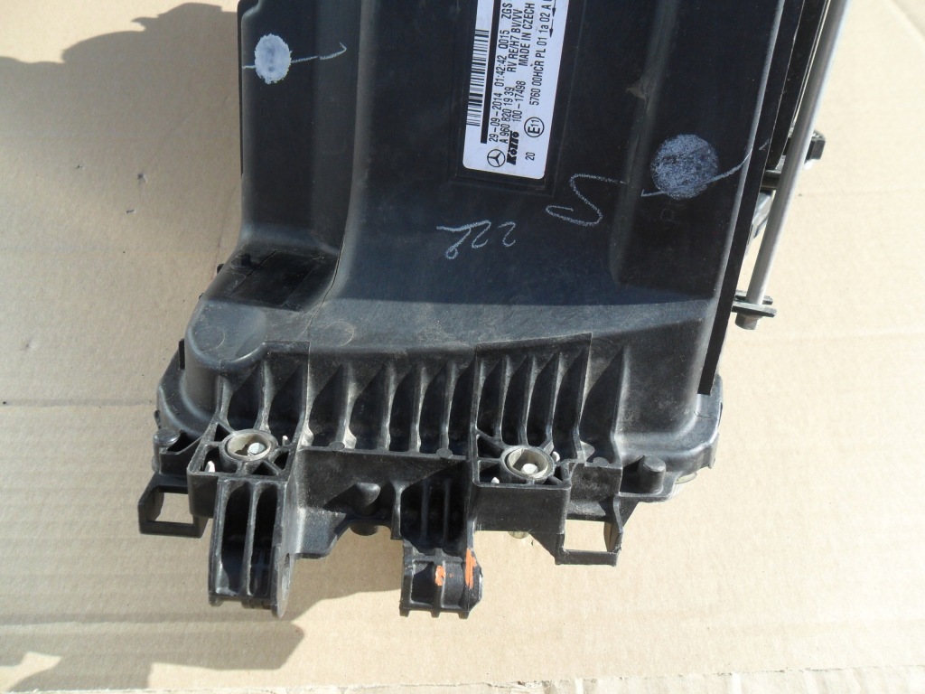 Mercedes actros фара правая a9608201939 в Украине