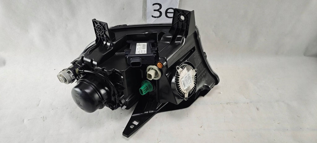 фото №10, Dodge durango ксенон led правый 0d 2014- лампа правая фара 68261182ad usa