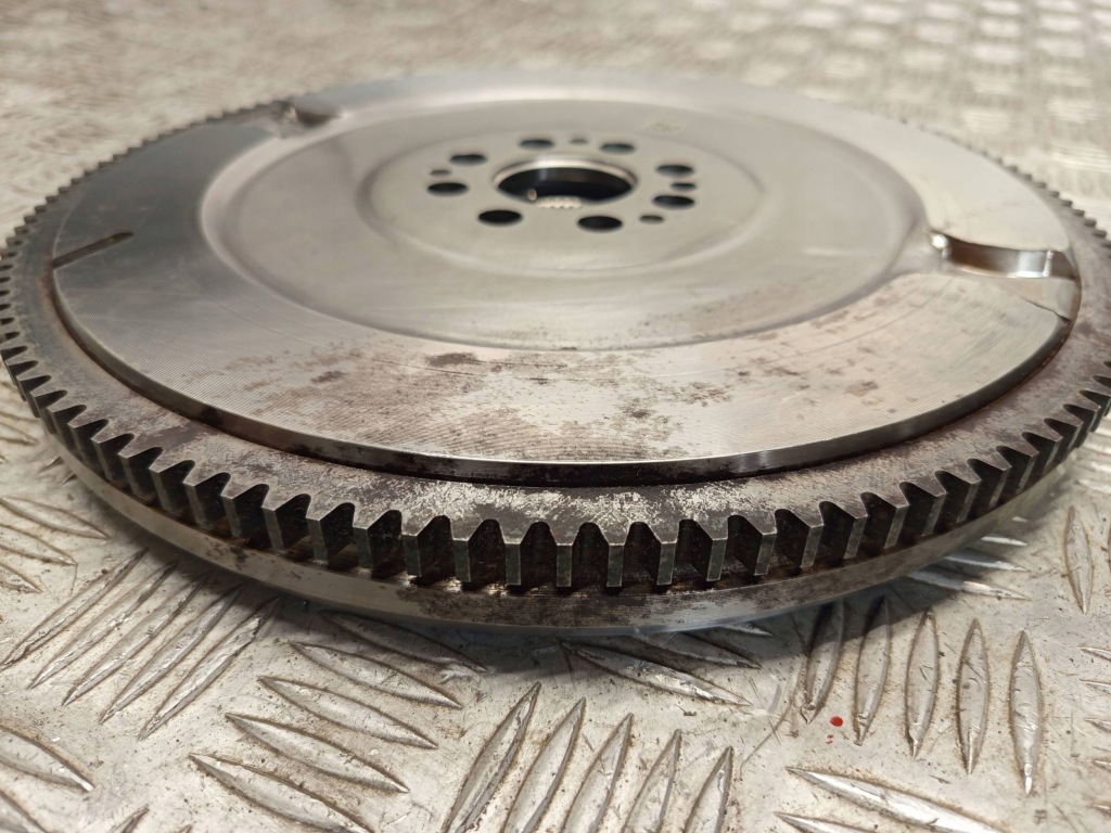 Bmw оригинальный номер 5a47767 x5 g05 lci x6 g06 lci двухмассовый колесо маховик сцепление в Украине