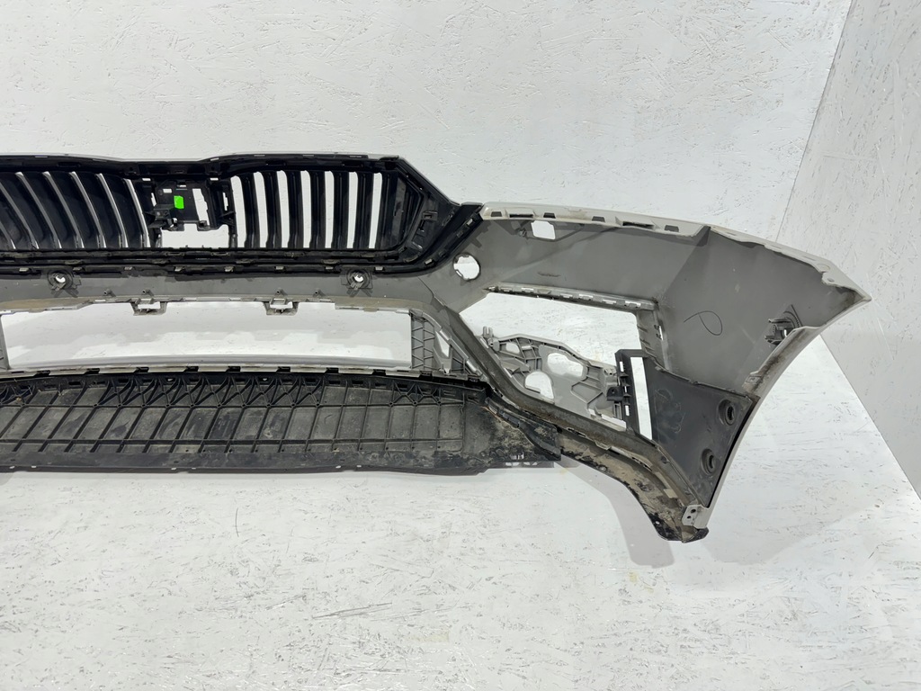 фото №11, Skoda octavia iv 4 5e3 rs vrs бампер перед передний dół решётка радиатора решётка радиатора 19-