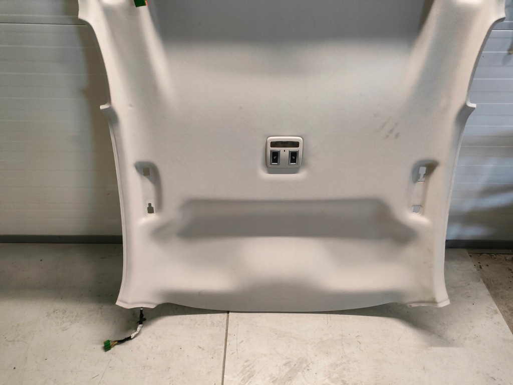 Jaguar xe седан стеля Зі Шроту