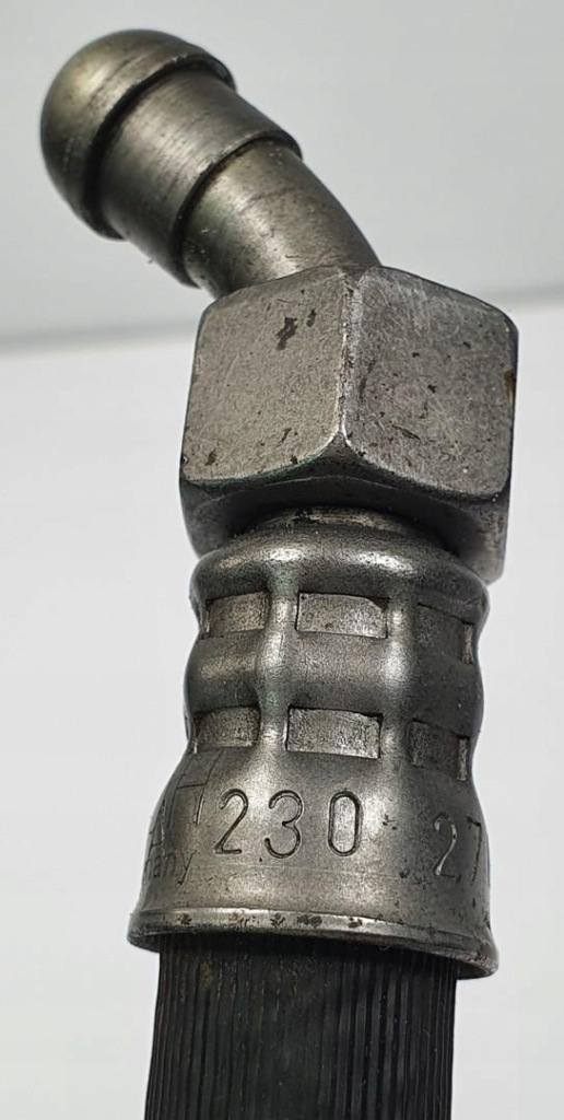 Шланг трубка оливи коробки mercedes r230 a2302701896 Оригінал