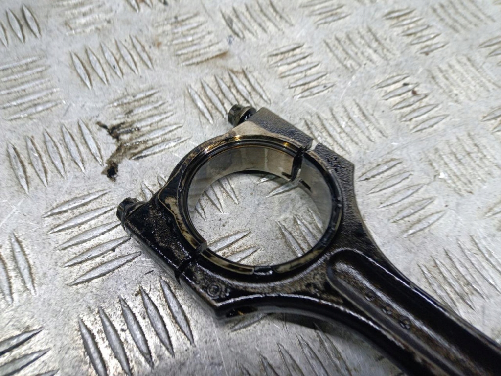 фото №1, Toyota avensis t27 2.0d n47c20a поршень шатун