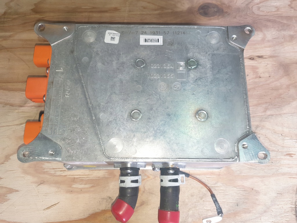 фото №5, Зарядний пристрій інвертор перетворювач porsche cayenne 7p5 hybrid 3.0 5qe915682p