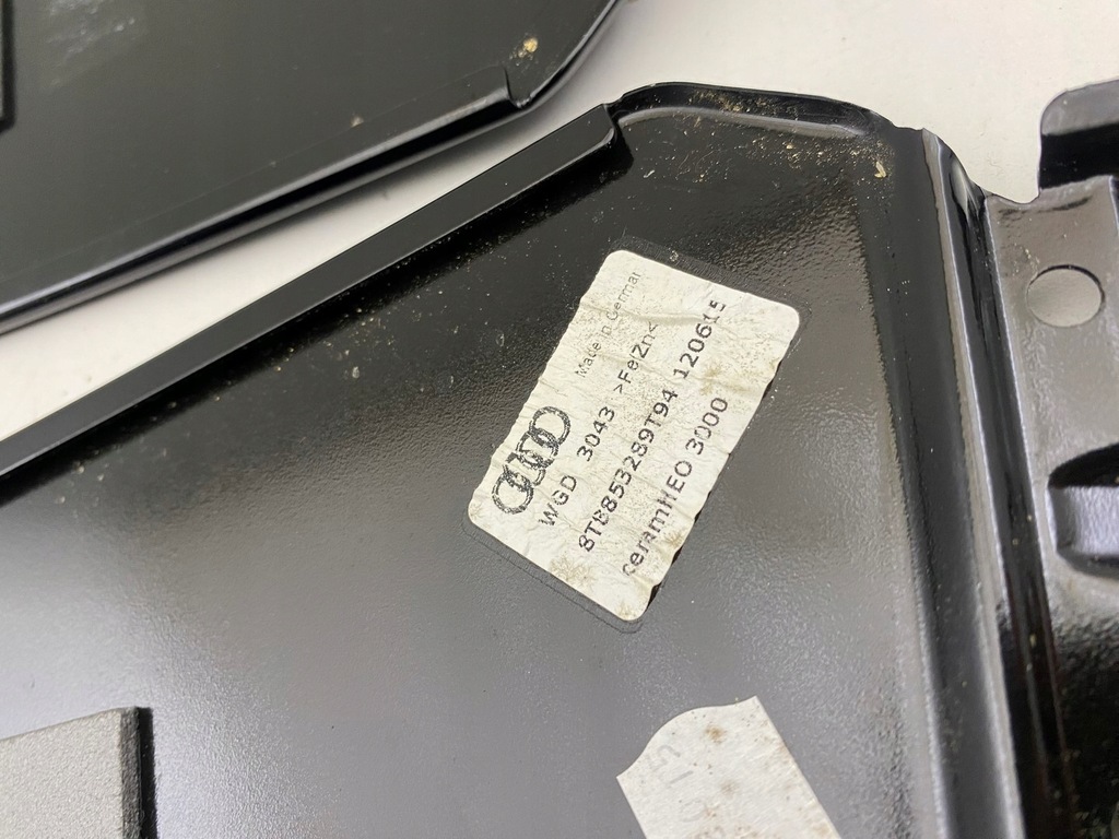 фото №5, Audi a5 8t lift sportback s-line молдинг защита стойка левая правая 11-