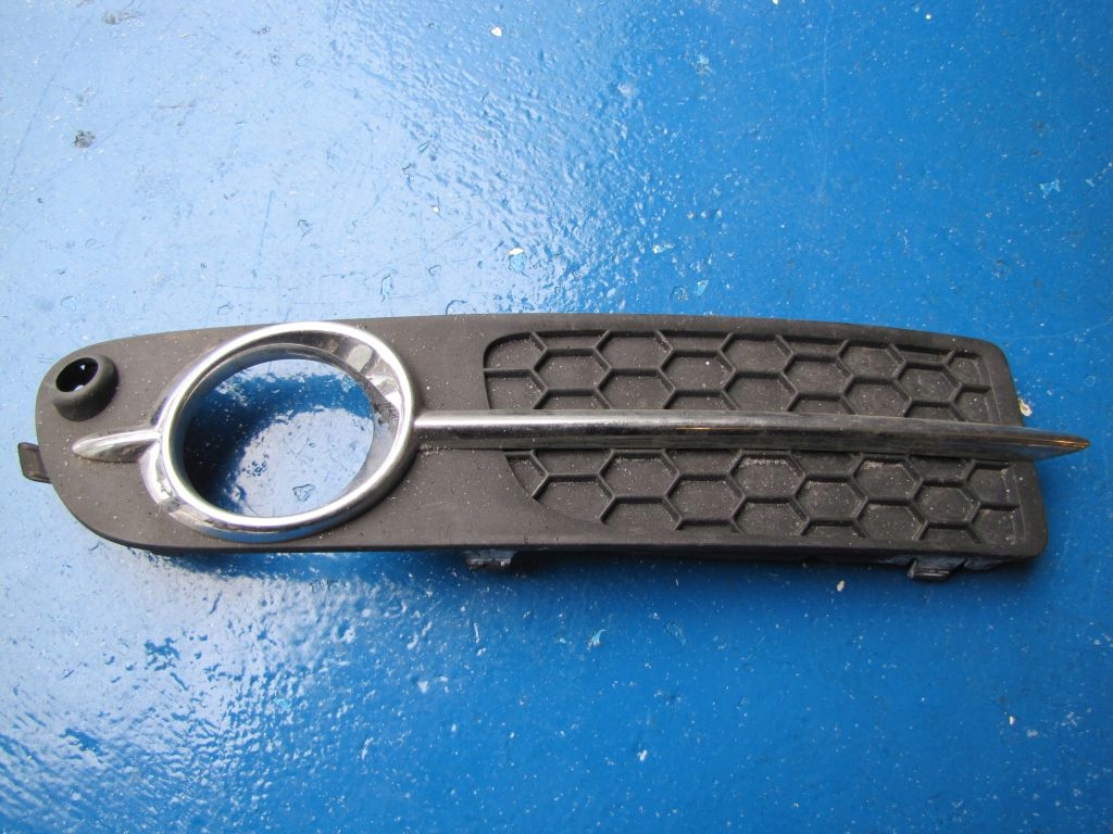 фото №1, Volvo s80 v70 решётка молдинг бампера перед pdc rh