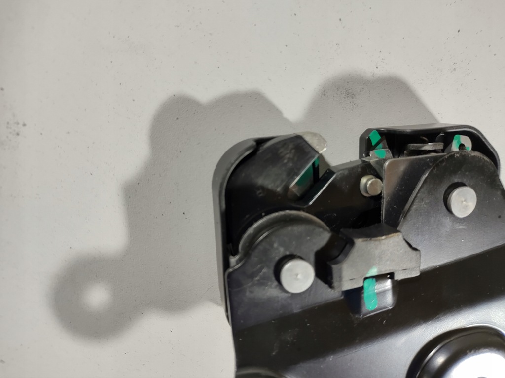 фото №5, Infiniti q50 2.2d 13- замок сиденье задняя левый