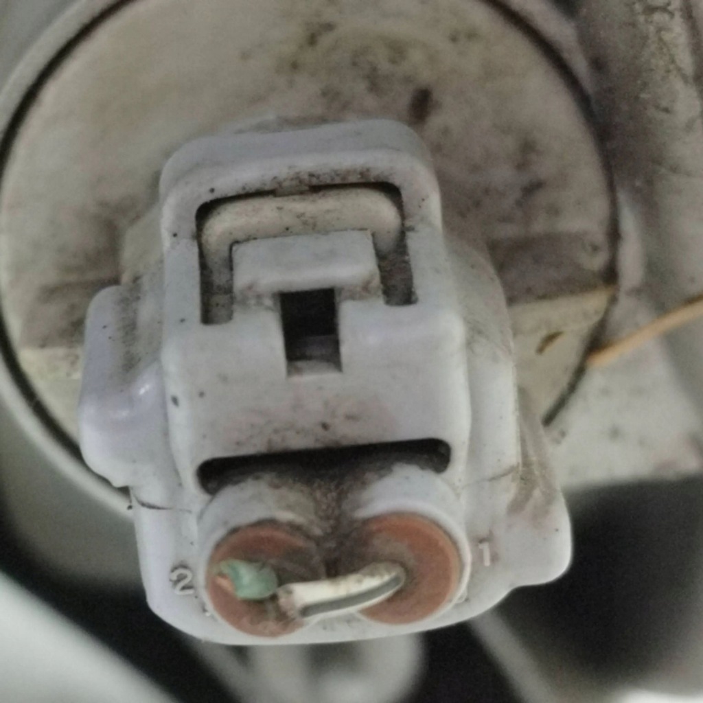 фото №9, 2000 toyota yaris лампа передня 52002