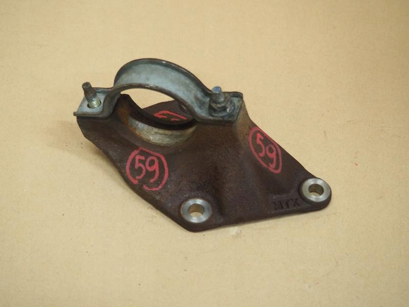 фото №1, Кронштейн підпора піввісь 1.8 b mondeo mk4 1s7w3k305ab