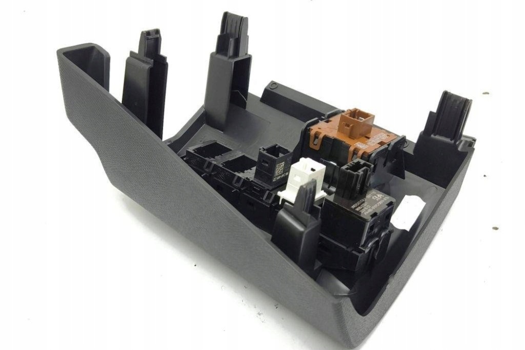 фото №9, Панель перемикачів citroën c4 iii ba_, bb_, bc_ 9831048280 electric 2024