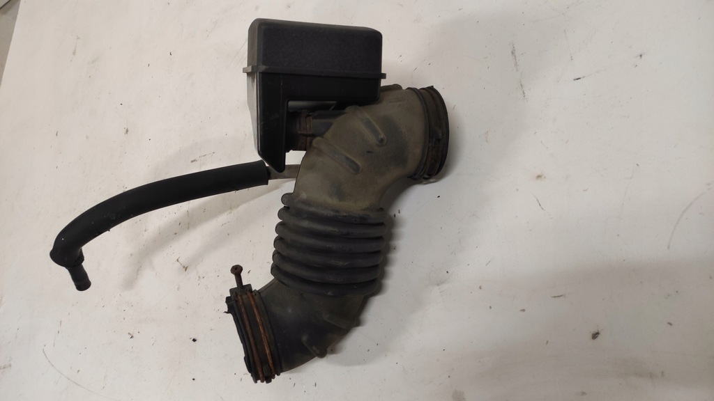 фото №3, Шланг труба повітря kia soul 1.6 benzyn 08-13