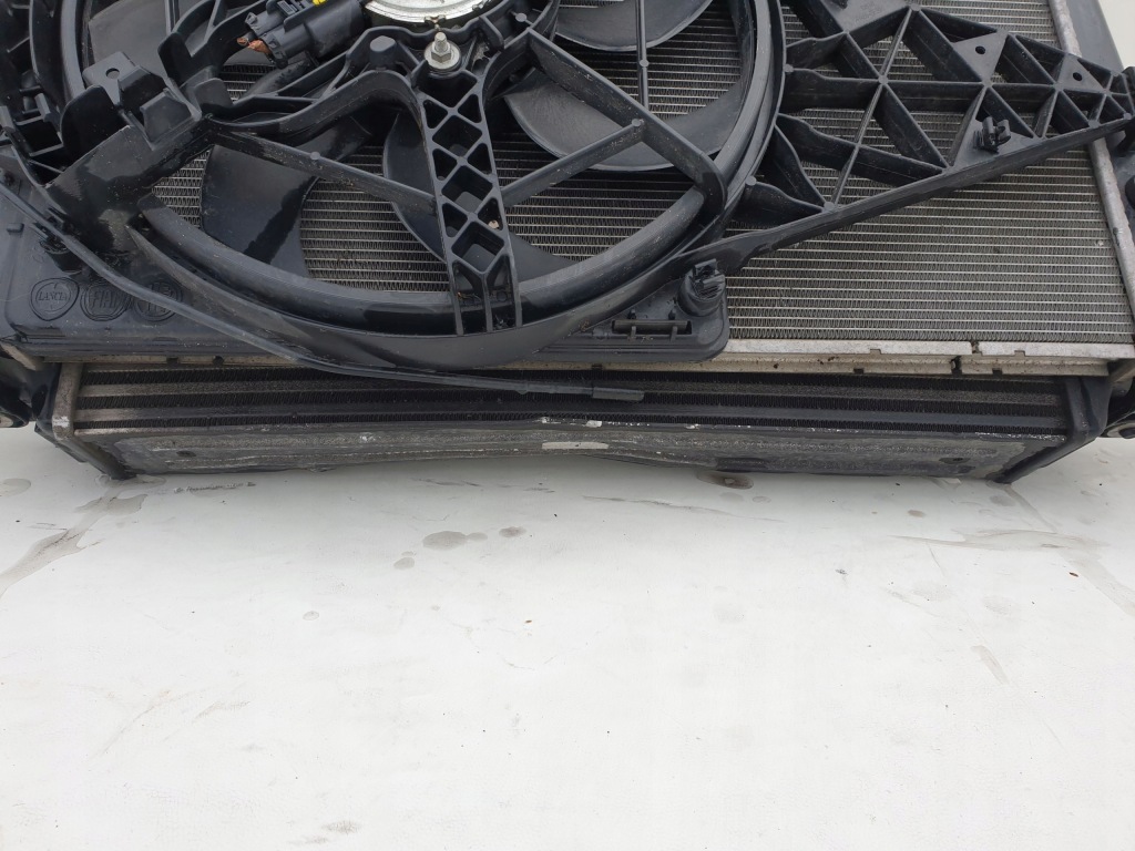 фото №13, Alfa romeo gulietta 10-16 2.0 jtdm радиатор радиатор перед 505144850