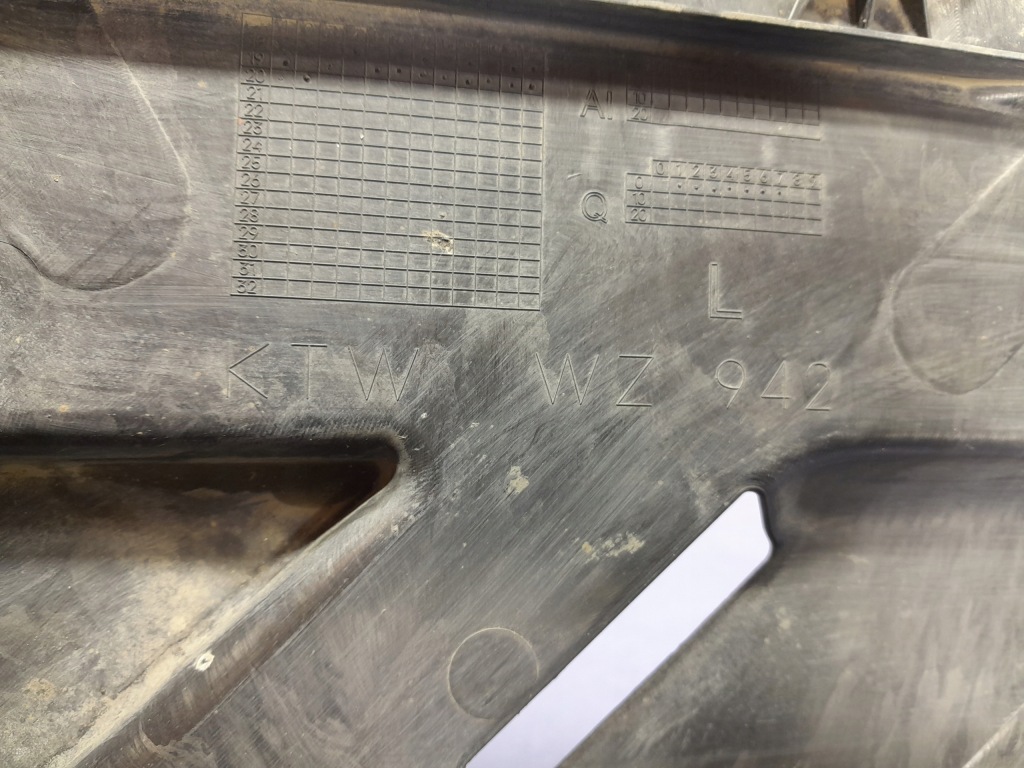 фото №4, Bmw 1 f40 защита плита подвеска задняя левая 7436655