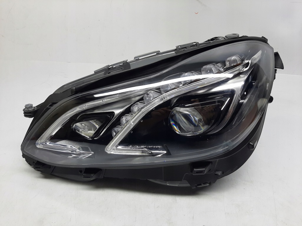 фото №1, Mercedes-benz e-class w212 лампа фара левый перед led a2129063103kz
