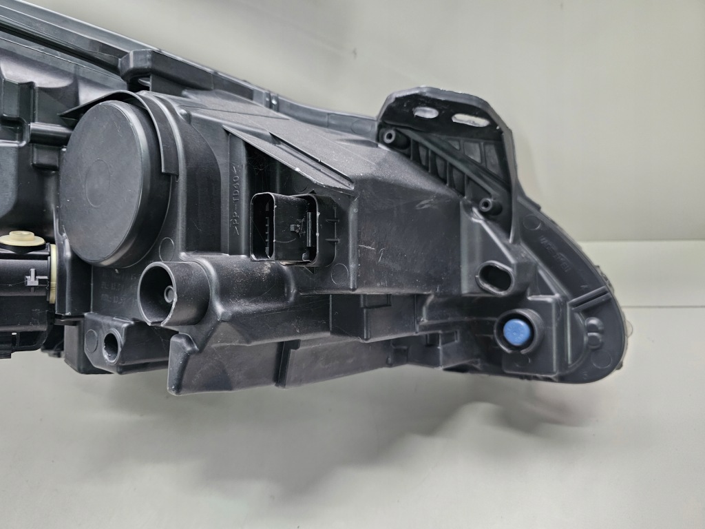 фото №11, Лампа перед передня ліва peugeot 3008 5008 i lift ксенон led europa