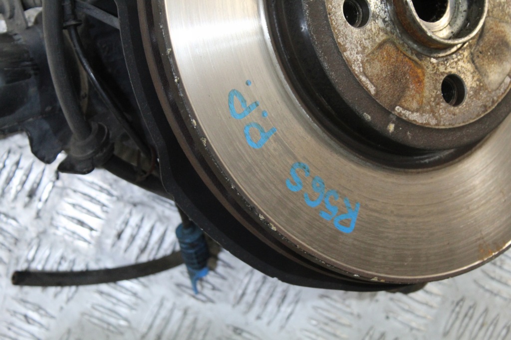 фото №2, Поворотный кулак амортизационная стойка правый перед mini cooper r56 s