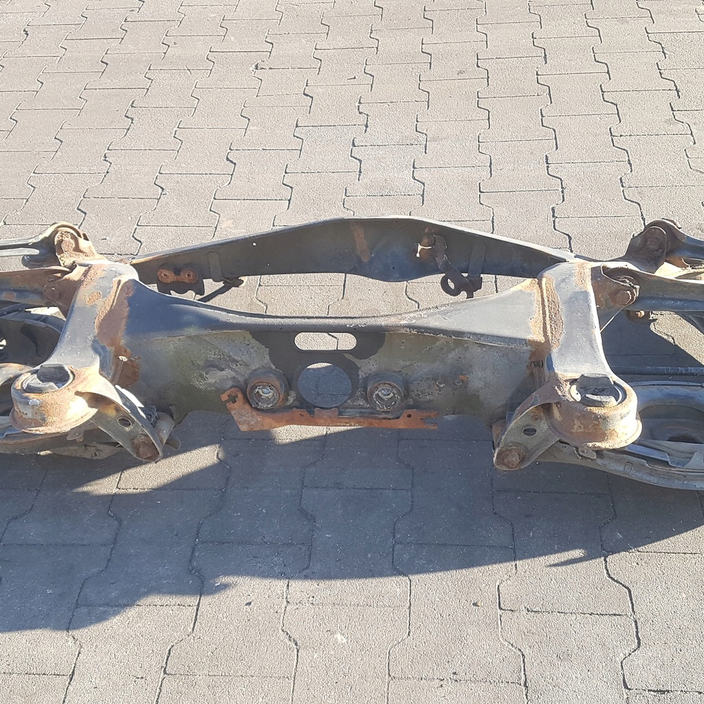 фото №1, Підрамник поперечина mercedes-benz w124