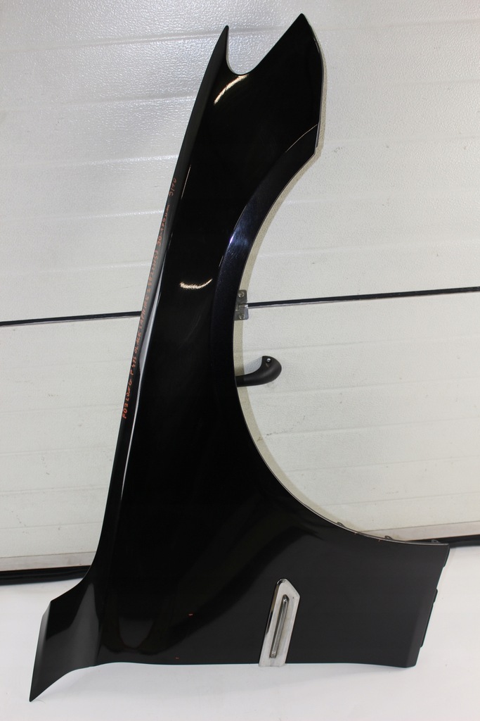 фото №1, Крила правий bmw f01 f02 475 black sapphire