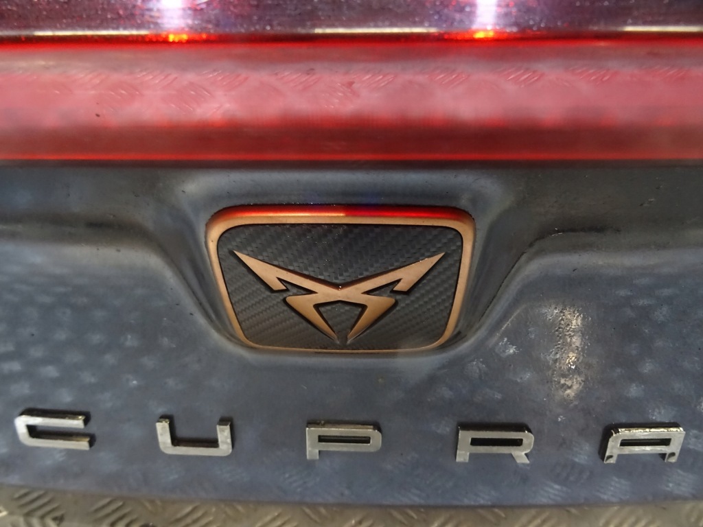 Cupra formentor vz идеальная крышка багажника задняя задняя багажника s7h Оригинал
