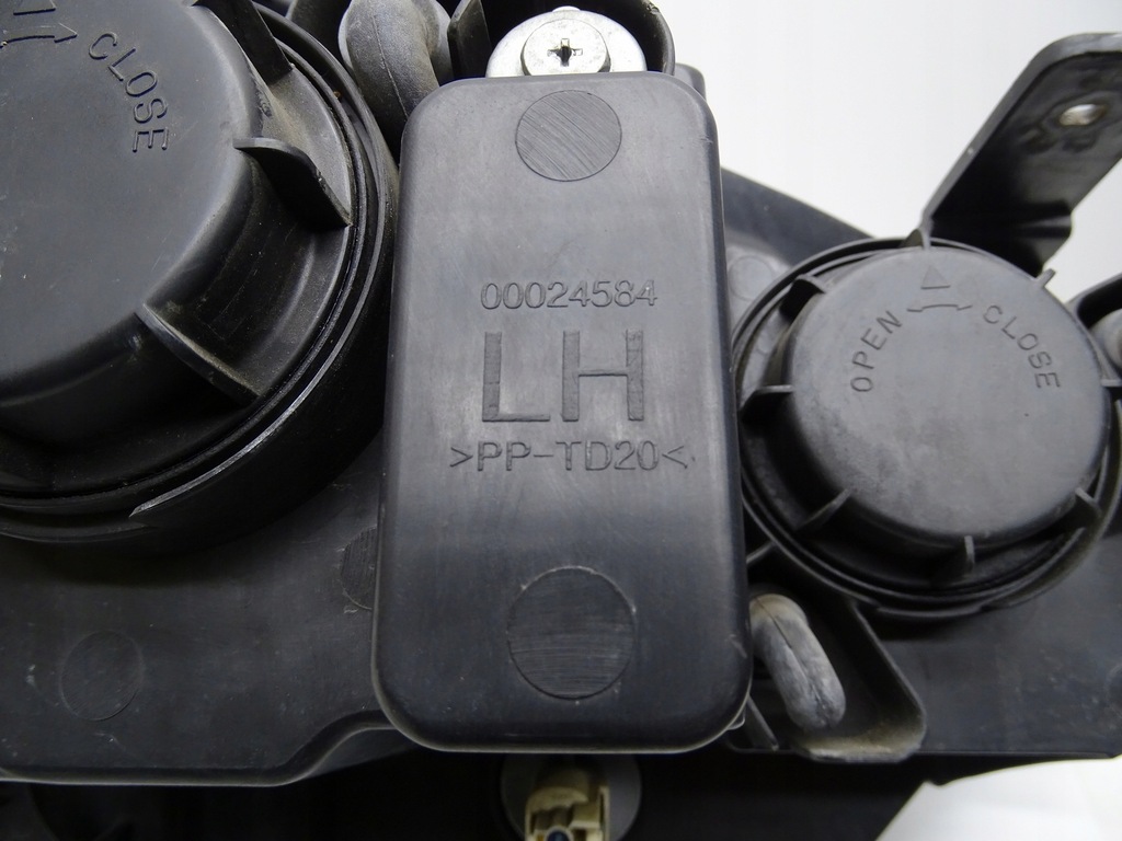 фото №10, Лампа ліва лівий перед передня opel antara lift 96699881