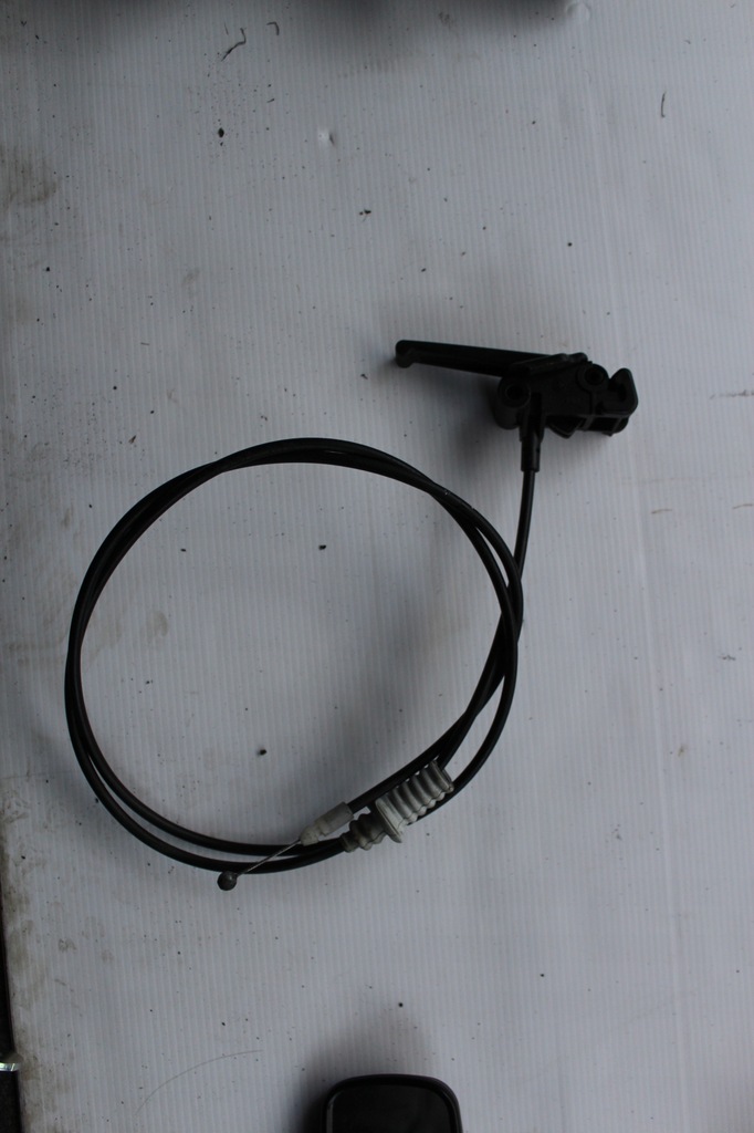 фото №1, Peugeot 108 citroen c1 ii toyota aygo трос тягa ручка капот перед