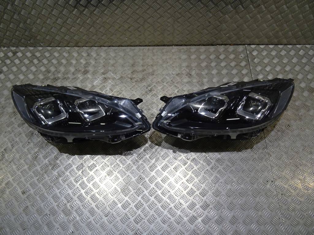 Ford kuga mk3 st line перед фары бампер капот радиатор ремень крылья Недорого