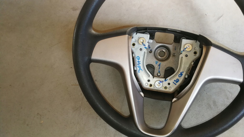 фото №6, Повітропровід звичайна пластикова hyundai i20 i 08-12