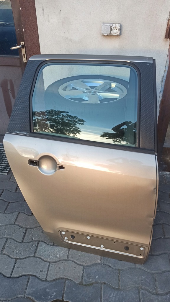 фото №1, Дверь задние задняя правое citroen c3 picasso
