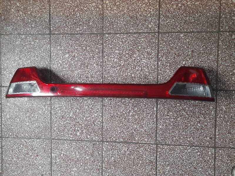 фото №1, Накладка крышки seat toledo ii 2