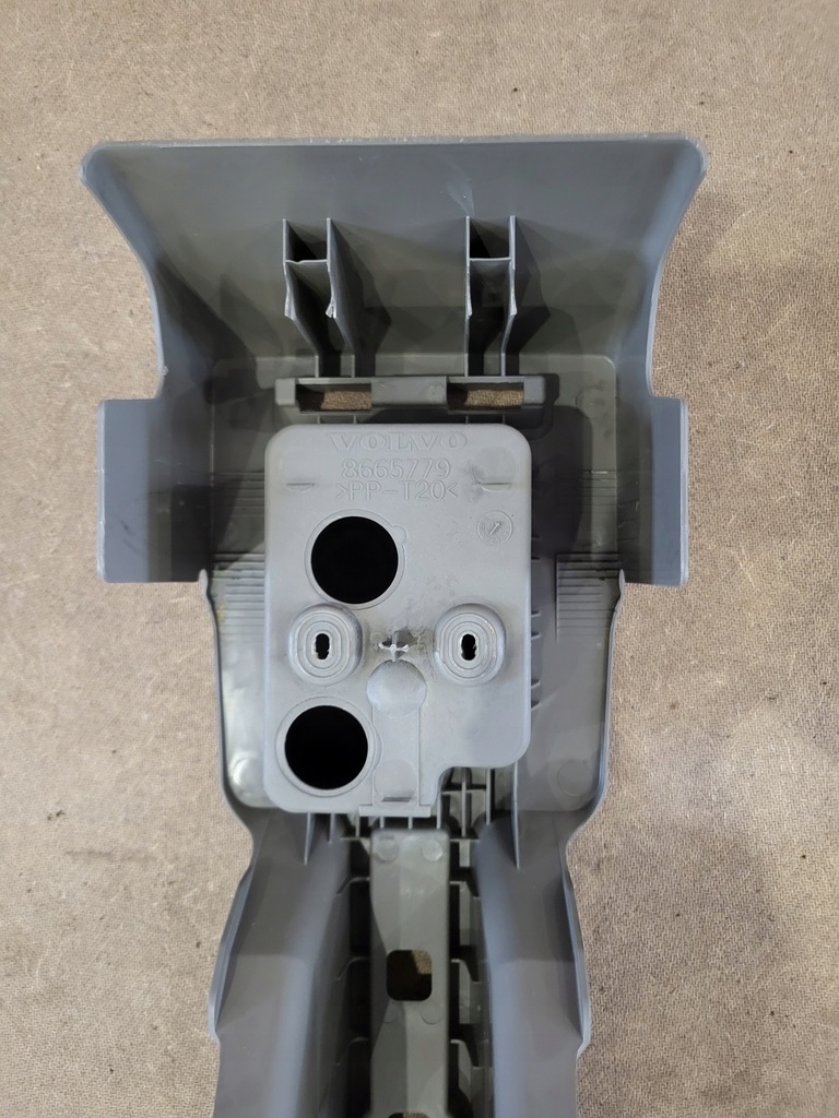 фото №8, Тунель середній підлокітник iii ряд volvo xc90 i 8665779