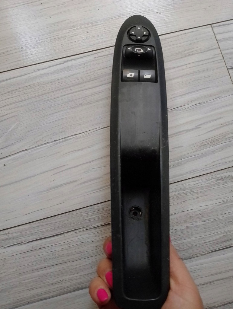 фото №1, Перемикач вікон дзеркал citroen ds3 96652234xt