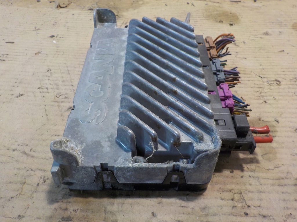 фото №2, Блок управления света cuv, scania r 1743430