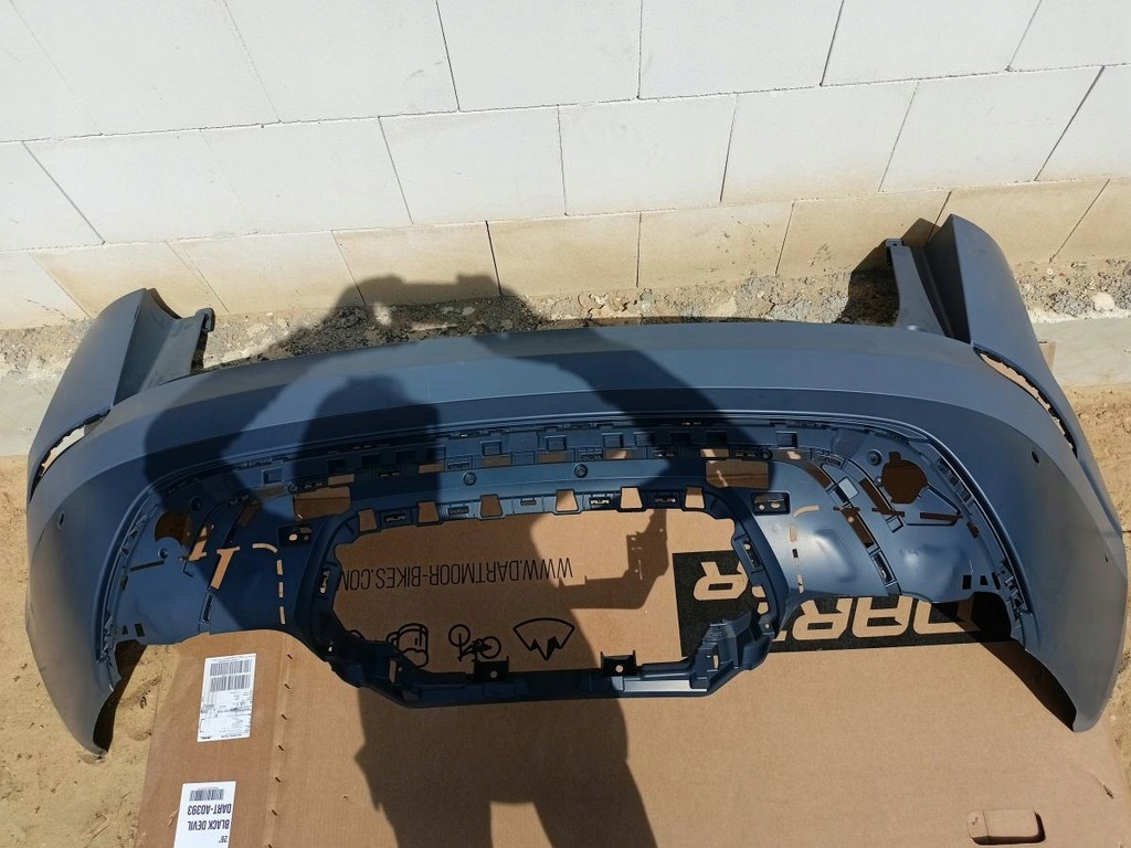 фото №1, Land rover velar бампер задній