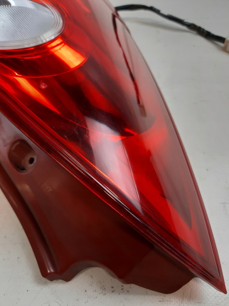 фото №7, Mazda 5 v 1 i лампа левая задняя лампа левый задняя