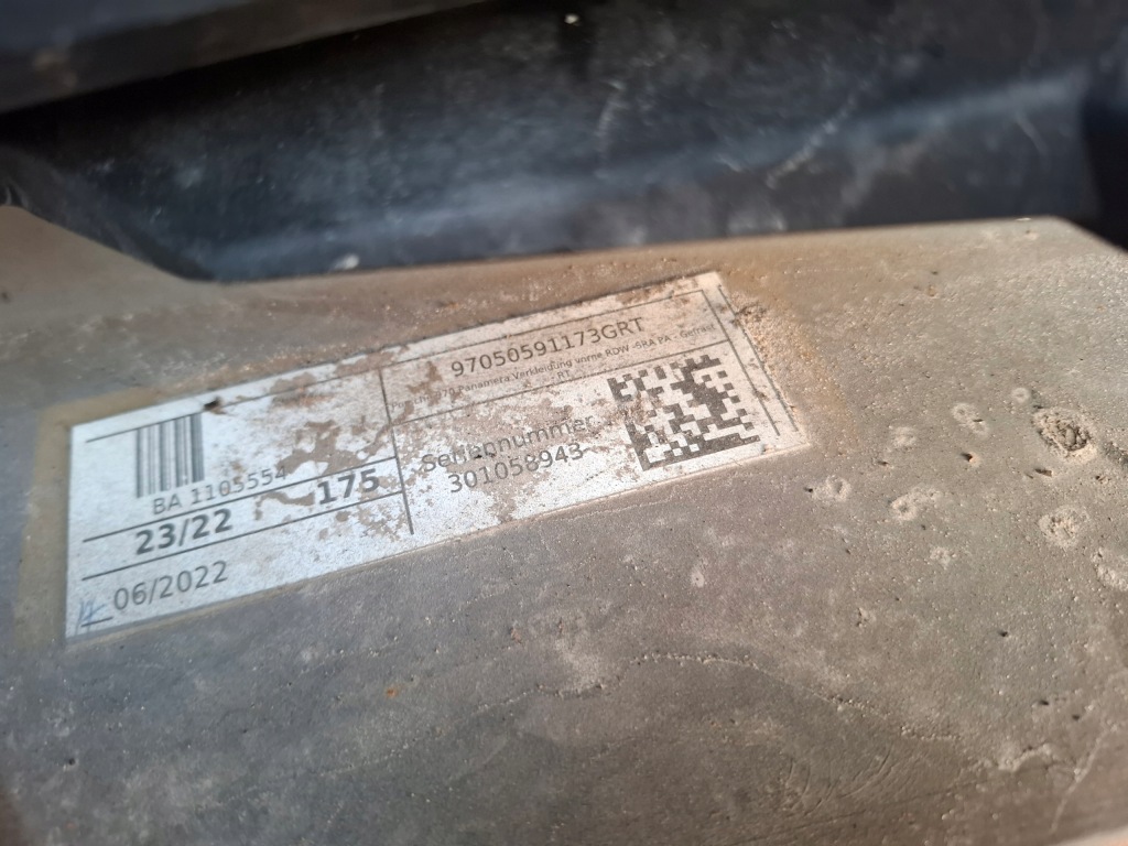 Бампер перед porsche panamera 970 gts aero оригинал хороший состояние Киев