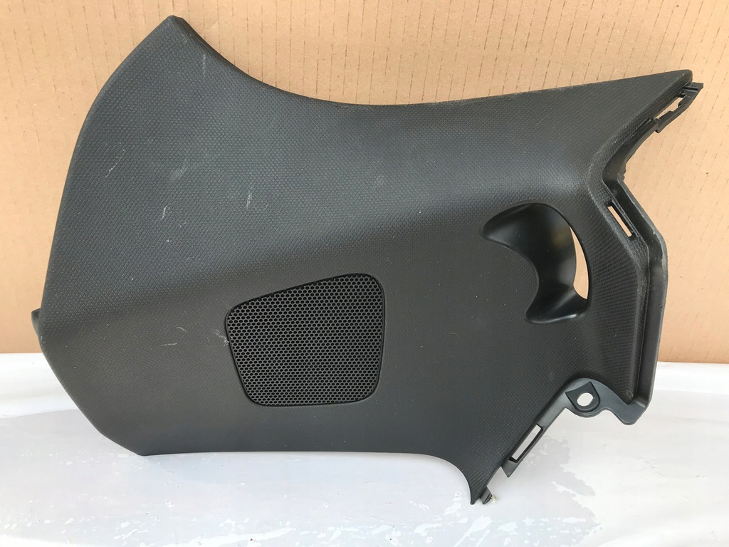 фото №1, Захист стійка правий задня audi a1 8x3867288