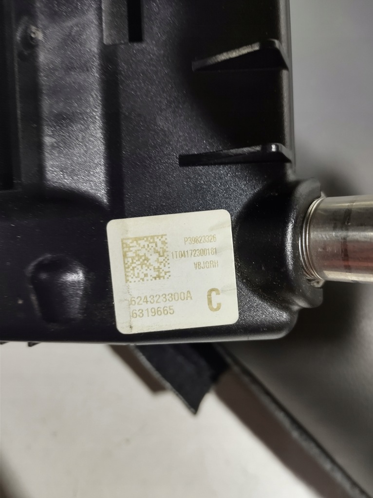 фото №7, Volvo v60 13- спинка сидіння задня праве