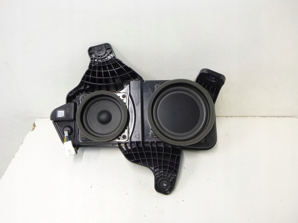 фото №1, Сабвуфер harman kia proceed iii 22r.