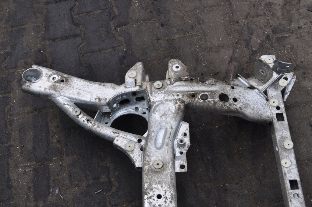 фото №10, Bmw g20 330e 2.0 підрамник підвіска перед 19r